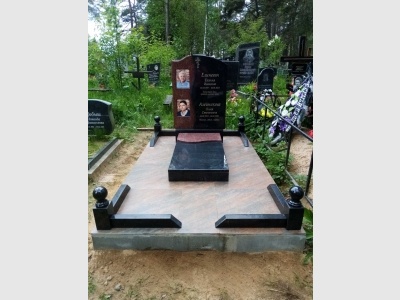 Эксклюзивный памятник 14
