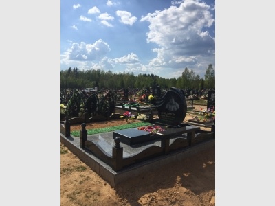 Гранитная ограда 13-2